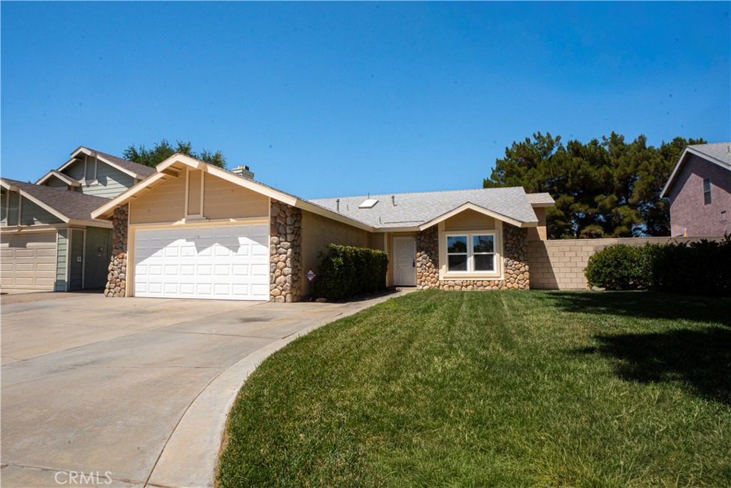 43469 Carol, Lancaster, CA 93535 — photo 1