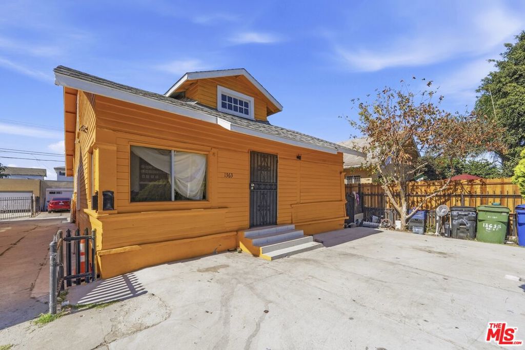 1363 E 49th Street, Los Angeles, CA 90011 — photo 1