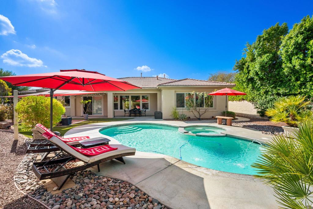 102 Tesori Drive, Palm Desert, CA 92211 — photo 1