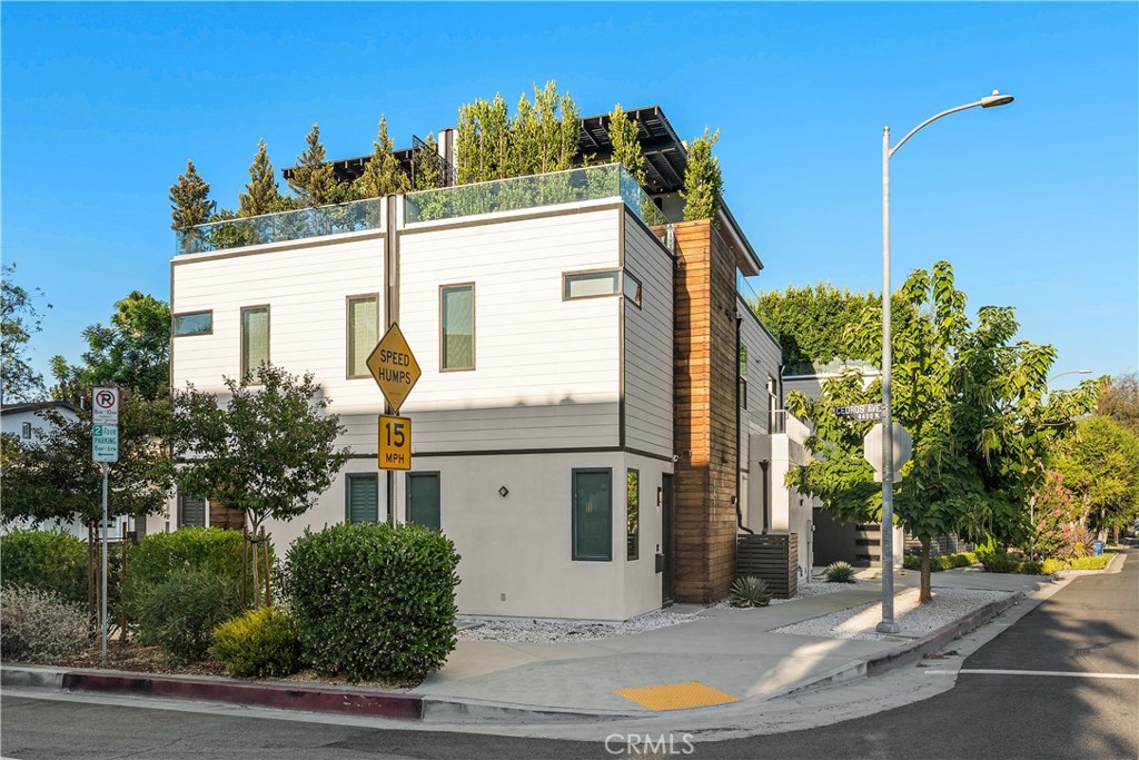 14659 Moorpark, Sherman Oaks, CA 91403 — photo 1