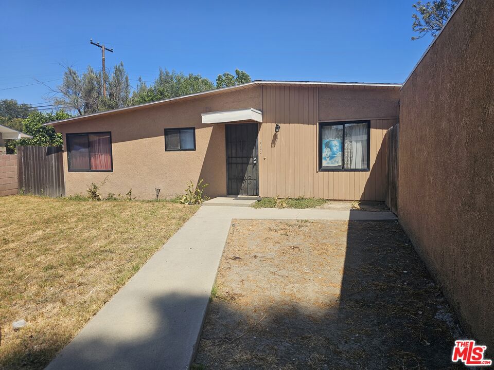1720 S Hamilton Boulevard, Pomona, CA 91766 — photo 1