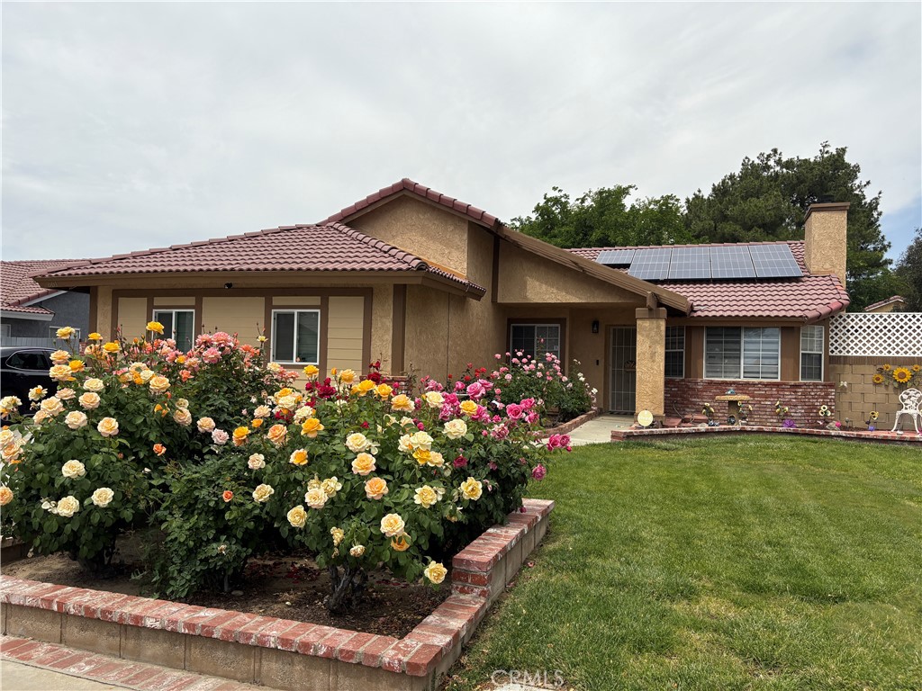 661 E J10 Avenue, Lancaster, CA 93535 — photo 1