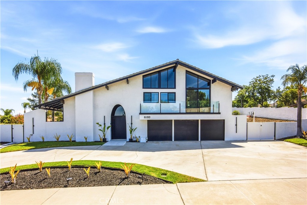 6190 Shaker, Riverside, CA 92506 — photo 1