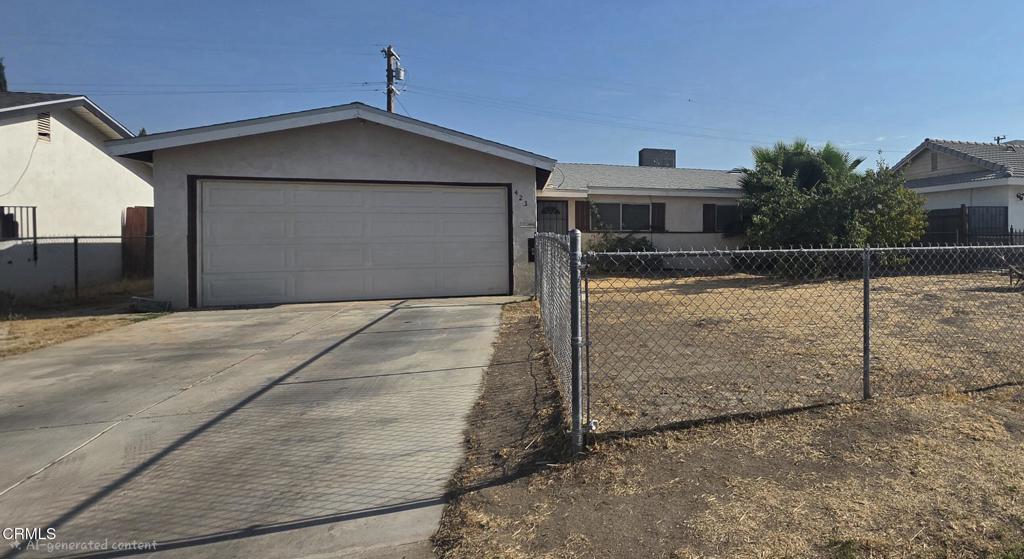423 Helen Way, Bakersfield, CA 93307 — photo 1