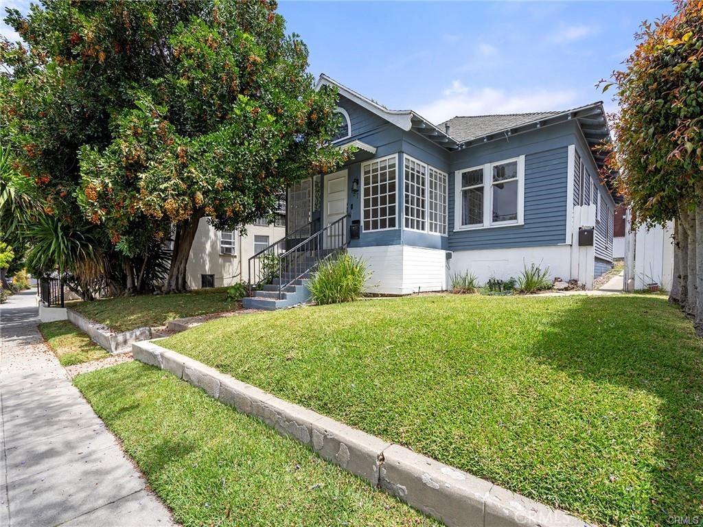 757 N Loma Vista, Long Beach, CA 90813 — photo 1