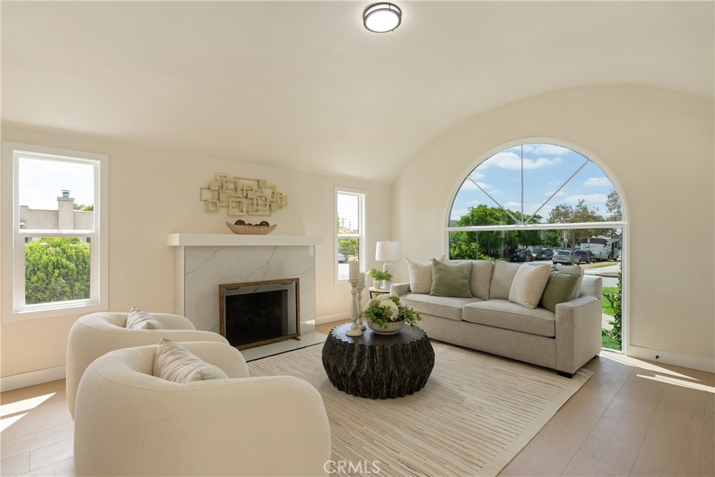 3501 W 59th, Los Angeles, CA 90043 — photo 1