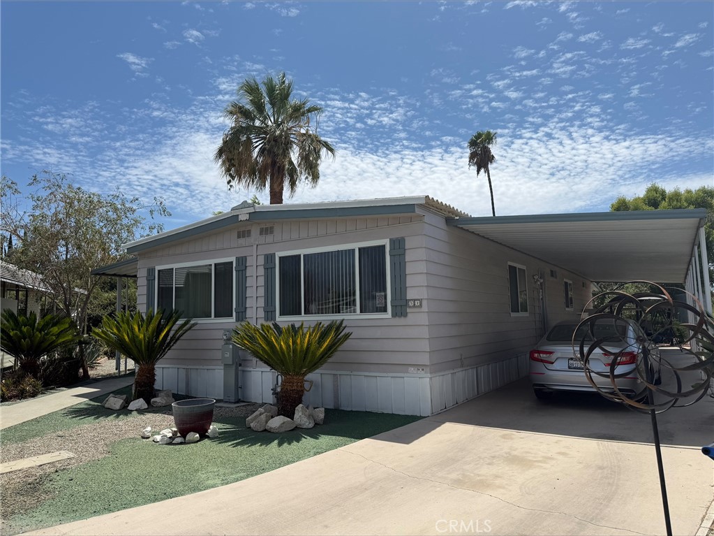 42751 Highway 74 57, Hemet, CA 92544 — photo 1