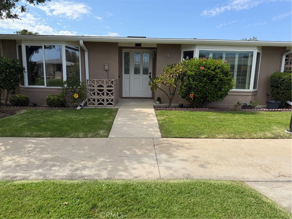 13220 Saint Andrews Dr. M10-253E, Seal Beach, CA 90740 — photo 1