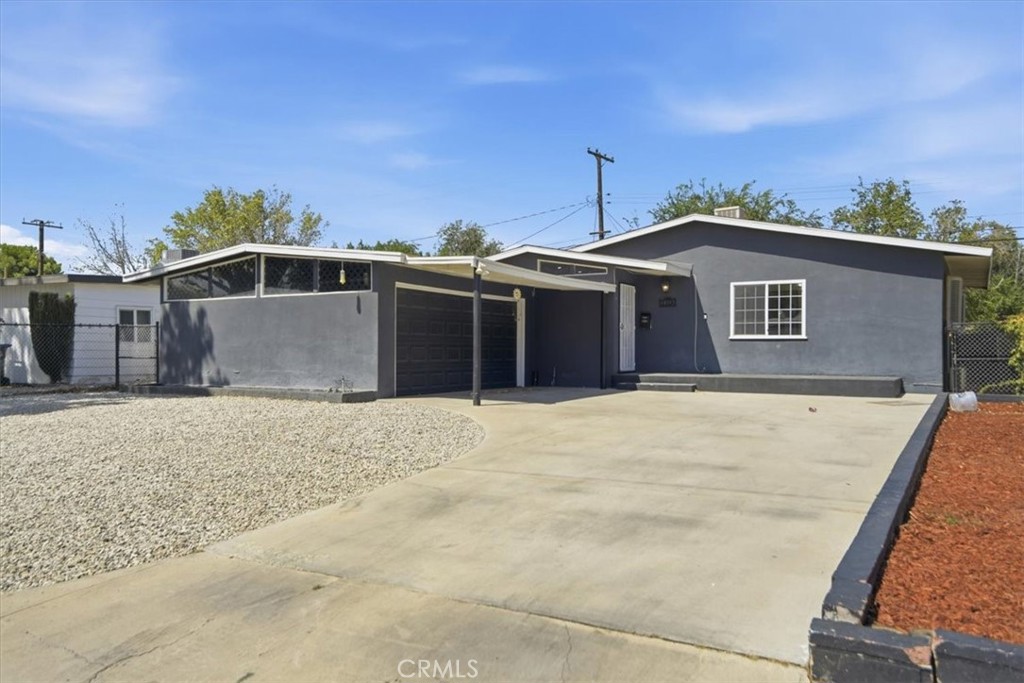 44043 Heaton, Lancaster, CA 93534 — photo 1
