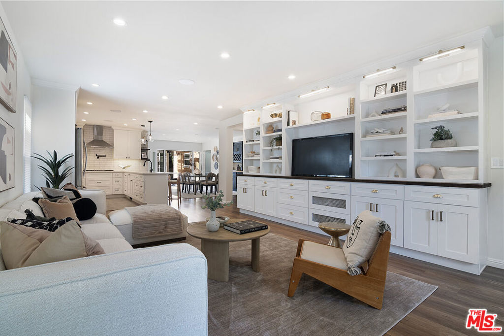 8828 Alcott Street, Los Angeles, CA 90035 — photo 1