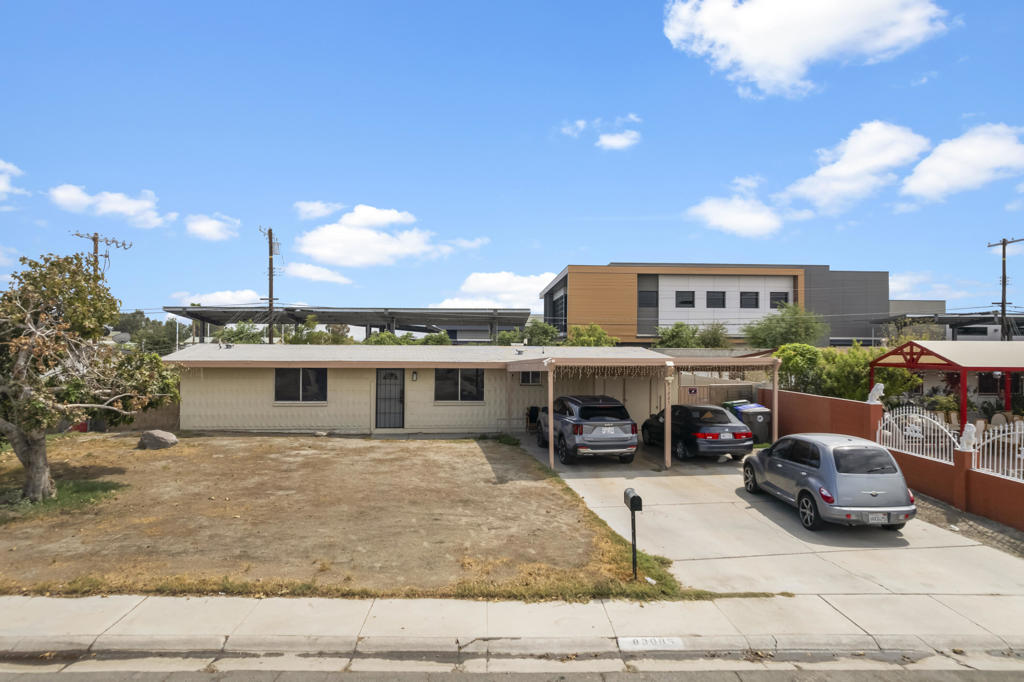 83085 Stone Canyon Avenue, Indio, CA 92201 — photo 1