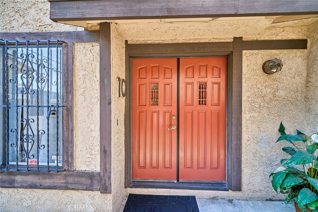 1417 S Marguerita Avenue 10, Alhambra, CA 91803 — photo 1