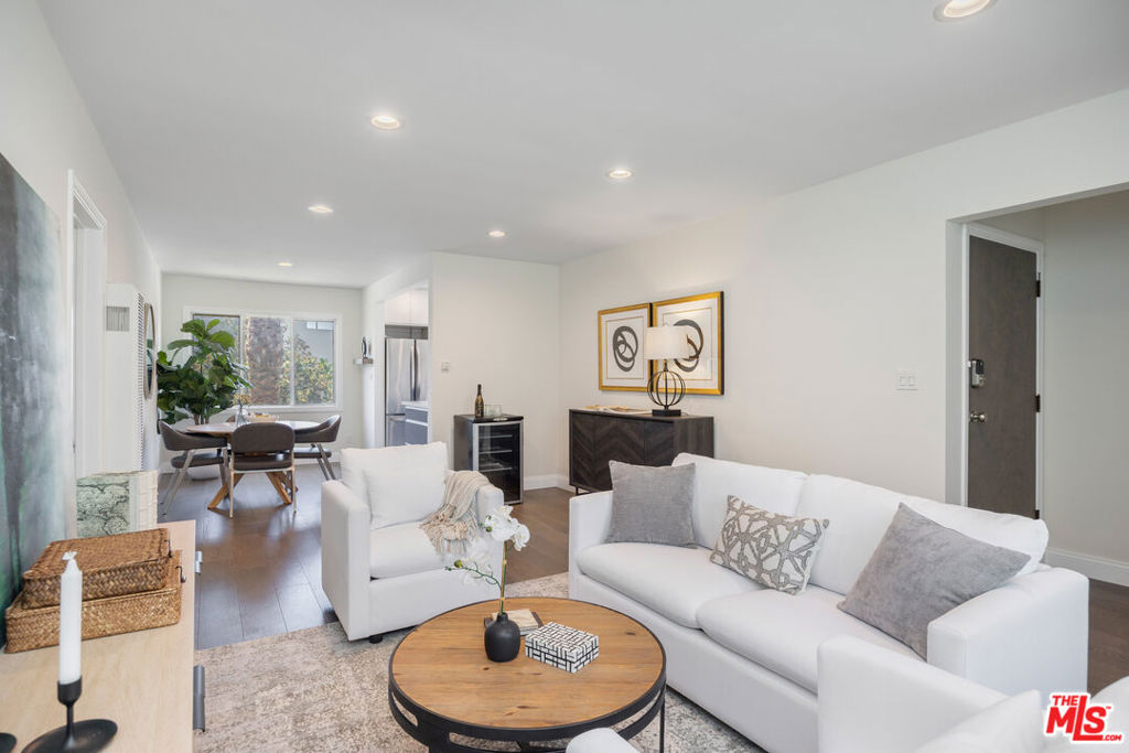 827 Bay Street 5, Santa Monica, CA 90405 — photo 1