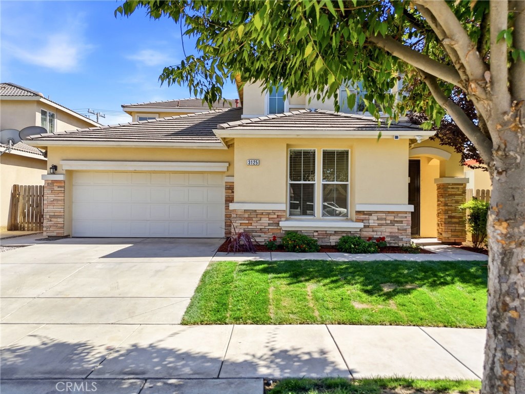3125 W Delta, Visalia, CA 93291 — photo 1