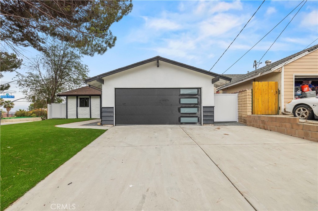 28201 Hot Springs, Canyon Country, CA 91351 — photo 1