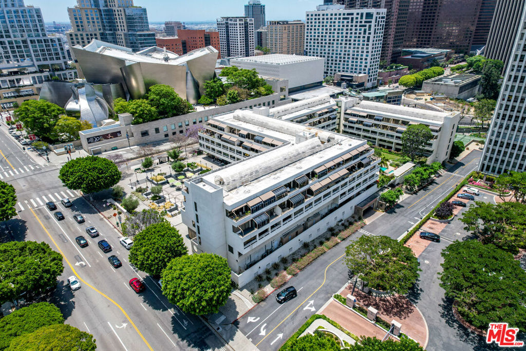 121 S Hope Street 517, Los Angeles, CA 90012 — photo 1