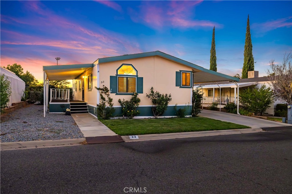 40701 W Rancho Vista Boulevard 33, Palmdale, CA 93551 — photo 1