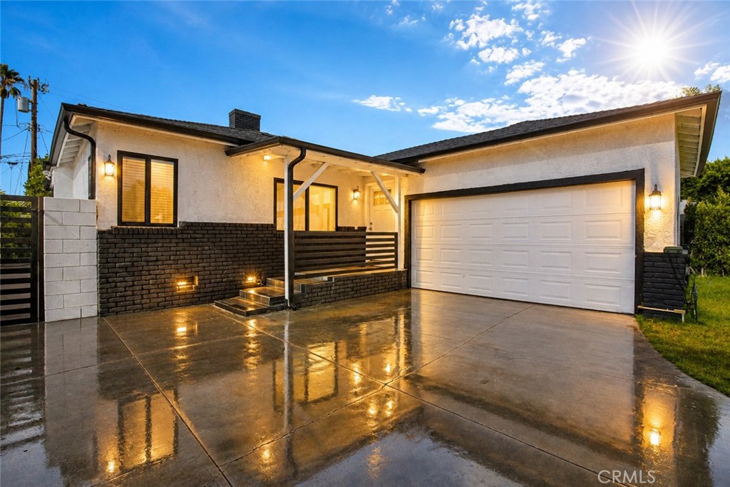 11031 Lull Street, Sun Valley, CA 91352 — photo 1