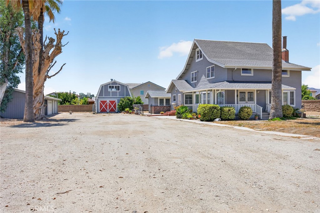 1424 De Anza, San Jacinto, CA 92582 — photo 1