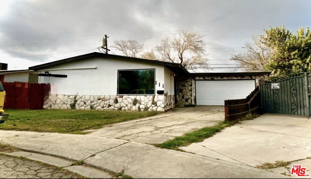 111 W 23 Rd Street, Tracy, CA 95376 — photo 1