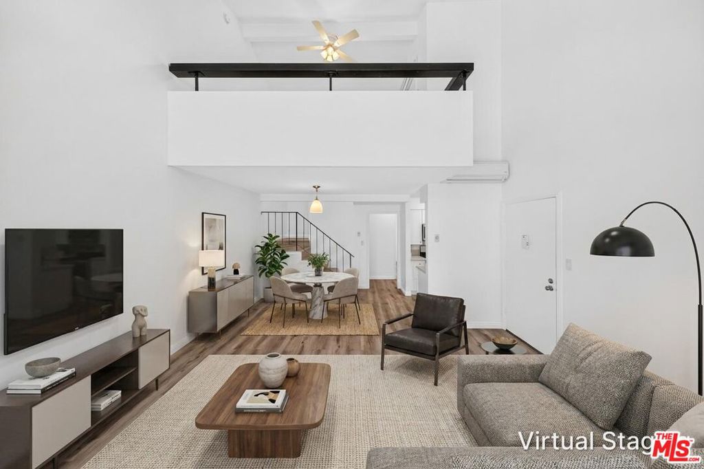 10521 National Boulevard 214, Los Angeles, CA 90034 — photo 1