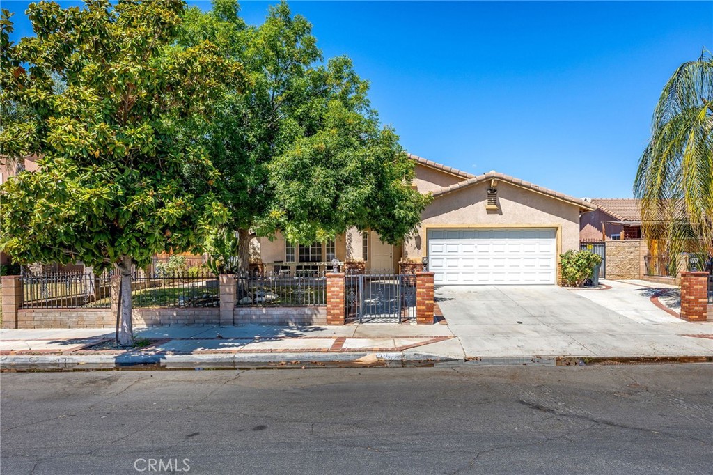 1325 Shenandoah, Hemet, CA 92545 — photo 1
