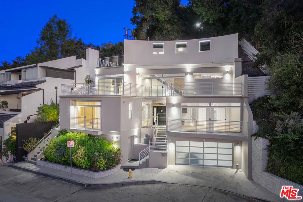 11698 Picturesque Drive, Studio City, CA 91604 — photo 1