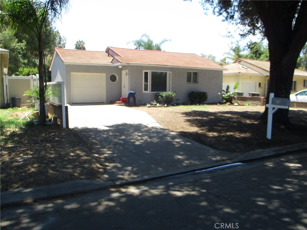 9748 Belmont, Riverside, CA 92503 — photo 1
