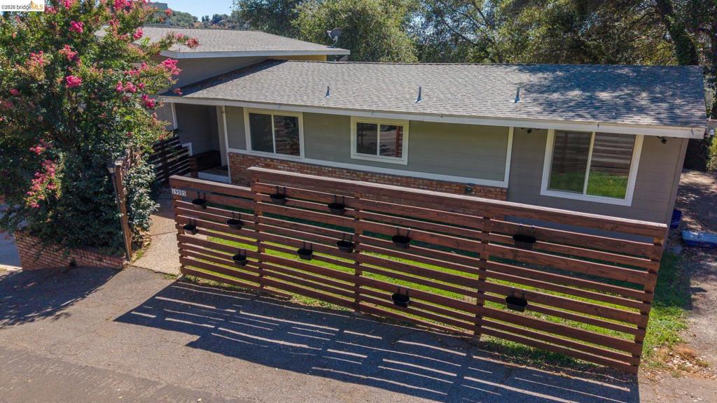 19085 North Dr, Jamestown, CA 95327 — photo 1