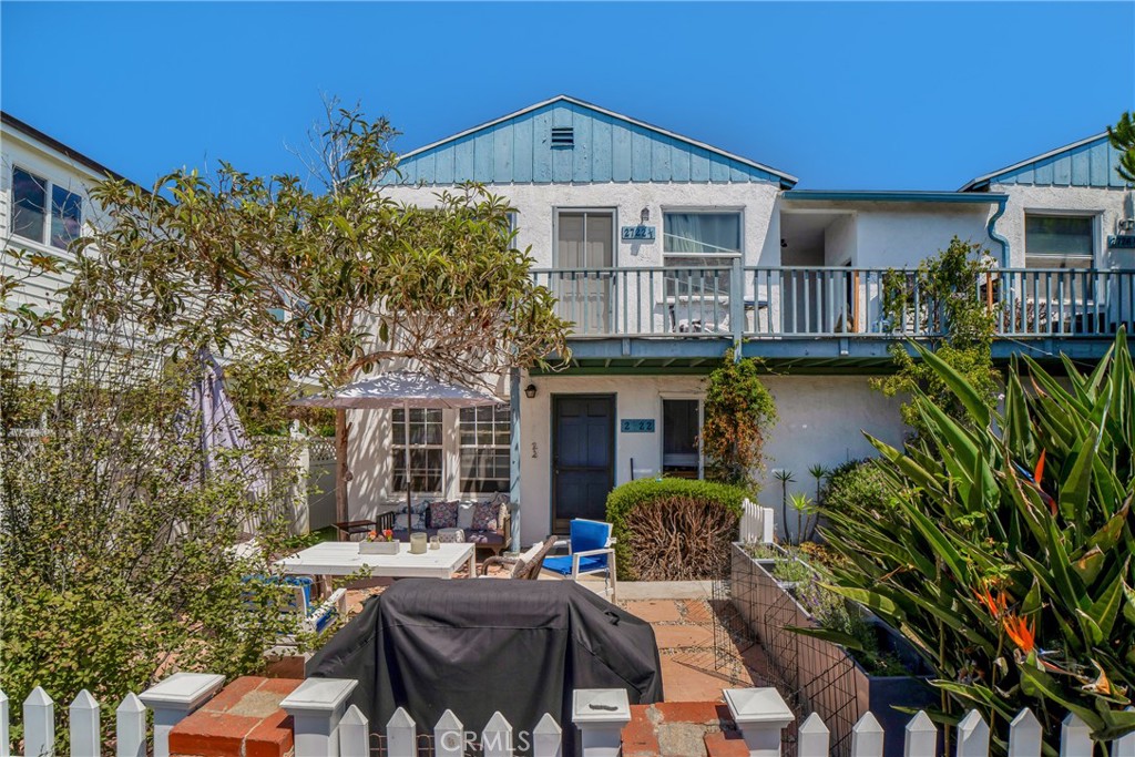 2722 Grand Canal, Los Angeles, CA 90291 — photo 1