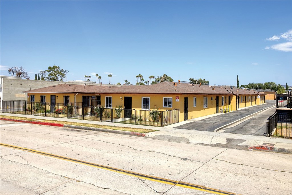 432 N Poplar Avenue, Montebello, CA 90640 — photo 1