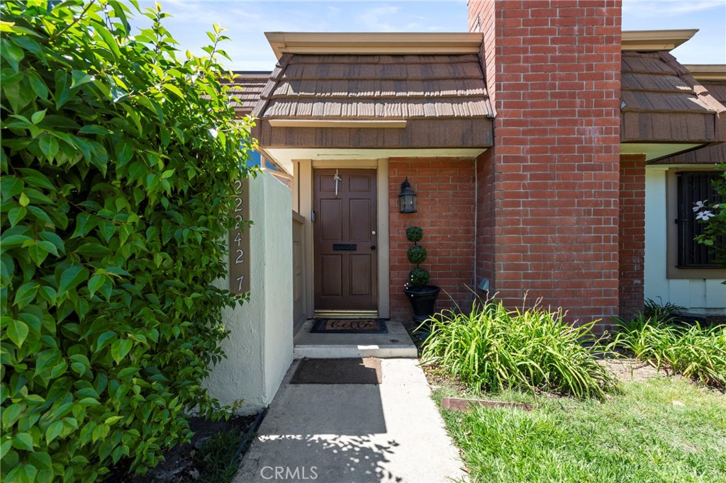 22242 Germain St 7, Chatsworth, CA 91311 — photo 1