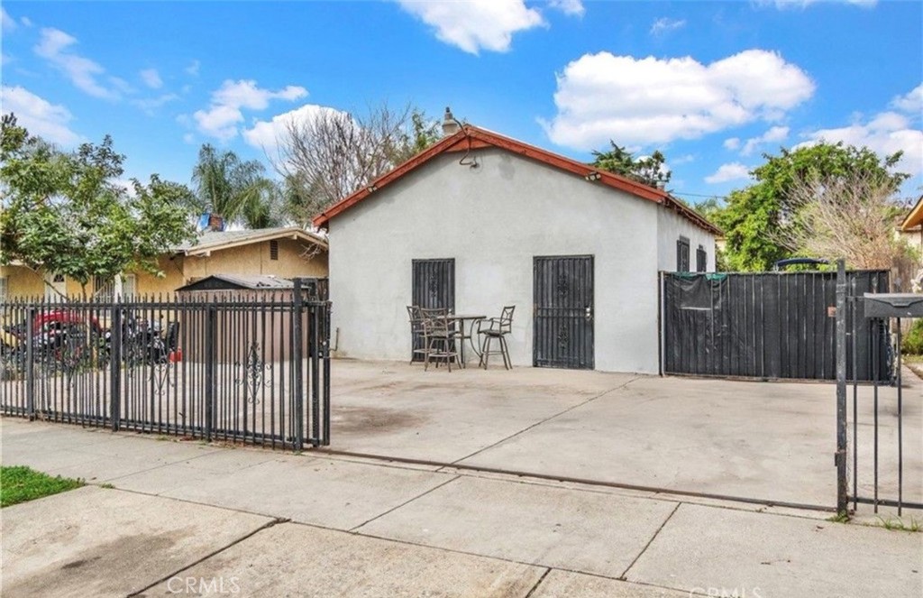 1151 W Mission, Pomona, CA 91766 — photo 1