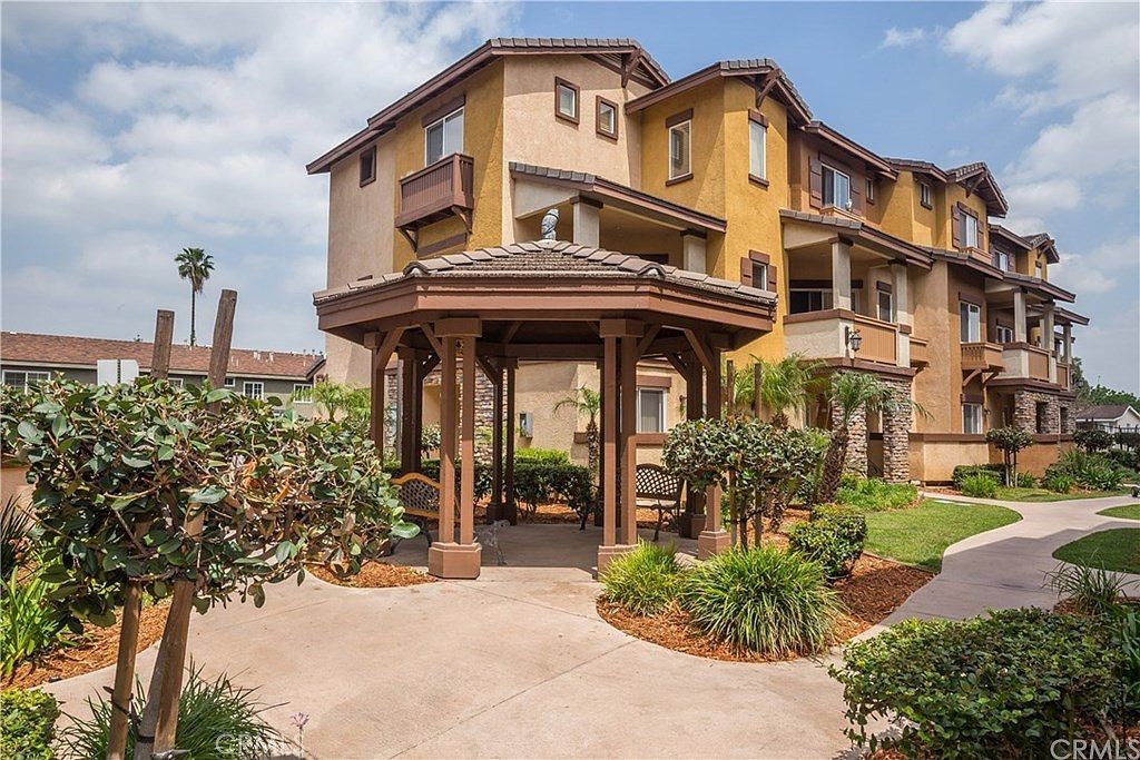 501 N Lark Ellen H, Covina, CA 91722 — photo 1