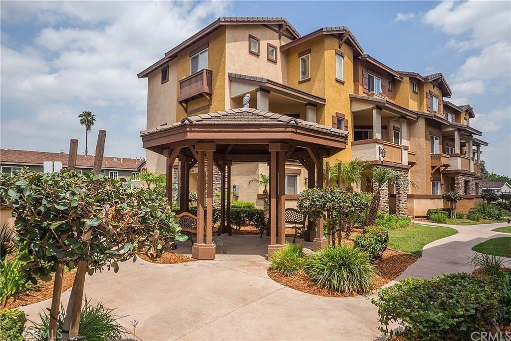 511 N Lark Ellen J, Covina, CA 91722 — photo 1