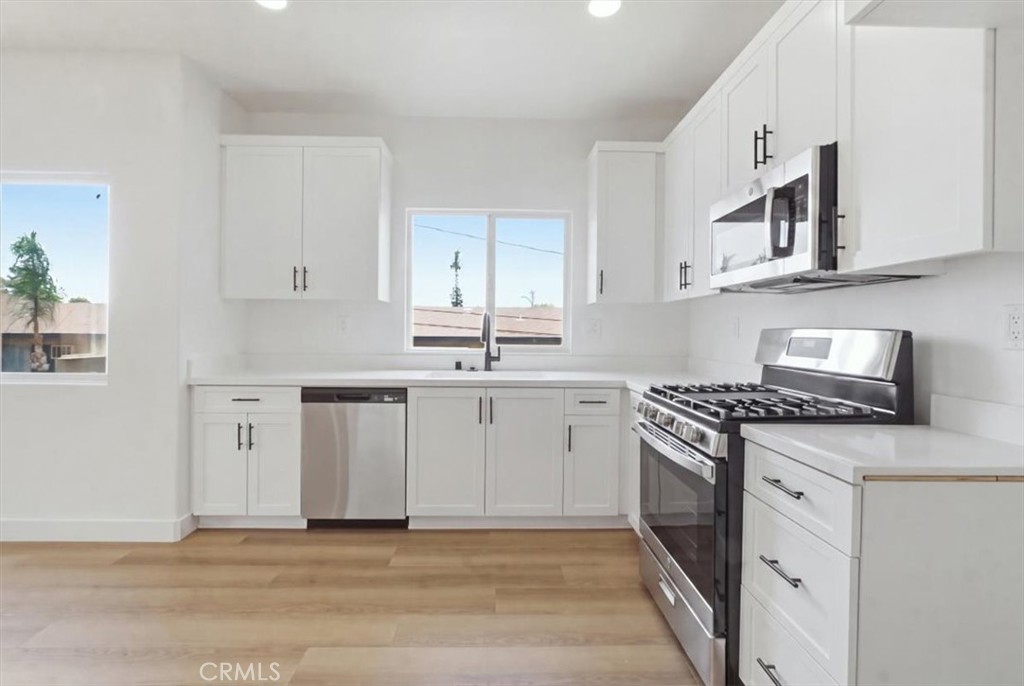 521 N Lark Ellen B, Covina, CA 91722 — photo 1