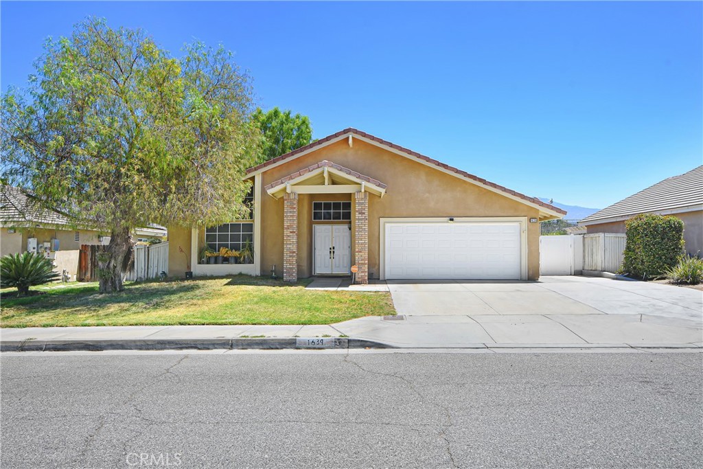 1639 Apapas, San Jacinto, CA 92583 — photo 1