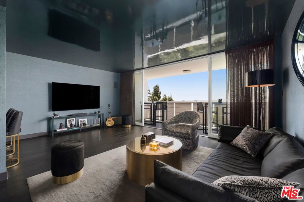 8787 Shoreham Drive 309, West Hollywood, CA 90069 — photo 1