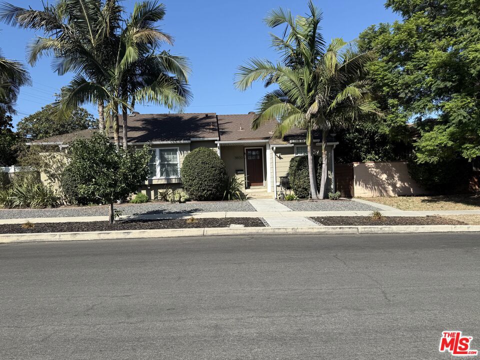 3600 Purdue Avenue, Los Angeles, CA 90066 — photo 1
