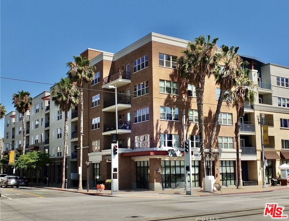 300 E 4th Street 208, Long Beach, CA 90802 — photo 1