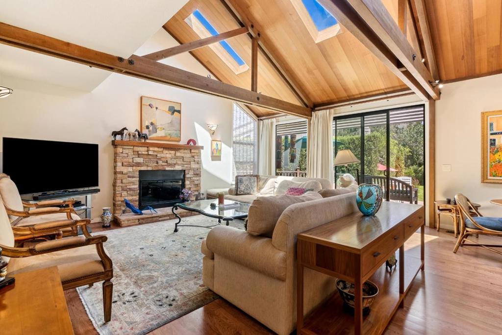 28094 Barn Way, Carmel, CA 93923 — photo 1