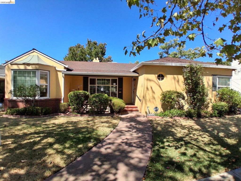 125 Oak Place, Pittsburg, CA 94565 — photo 1