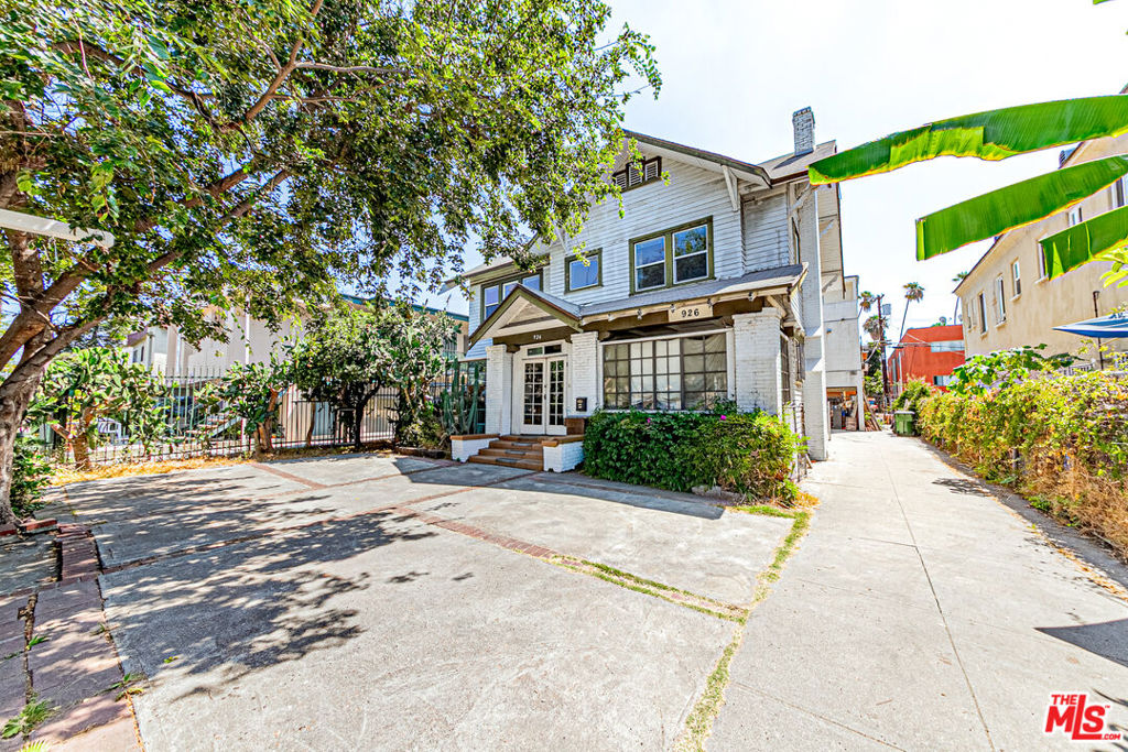 926 S Normandie Avenue, Los Angeles, CA 90006 — photo 1