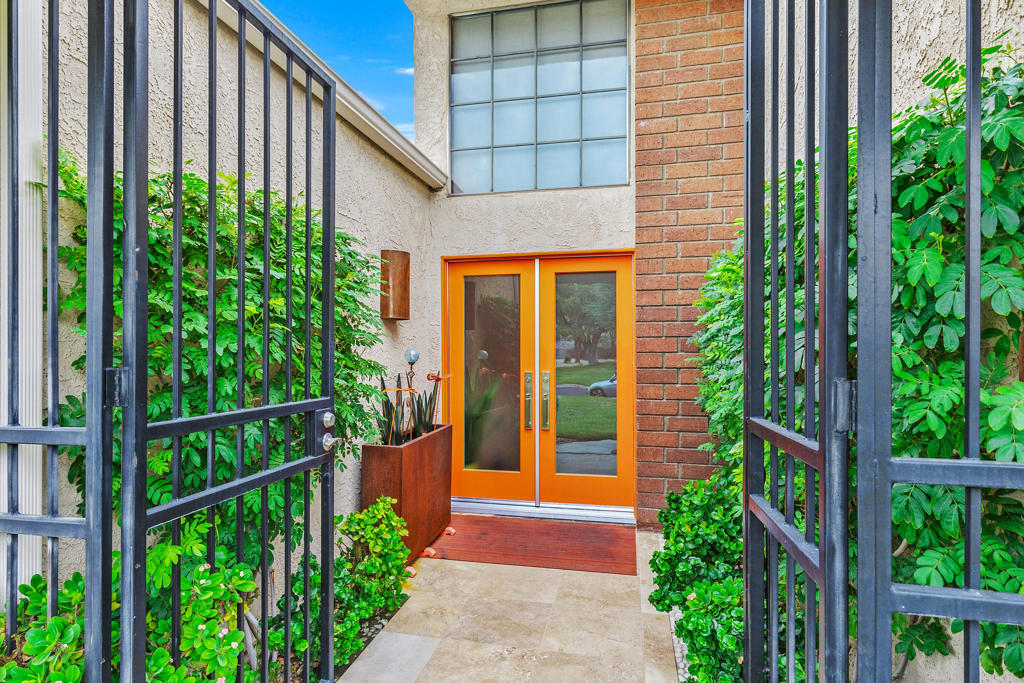 35983 E Paseo Circulo E, Cathedral City, CA 92234 — photo 1