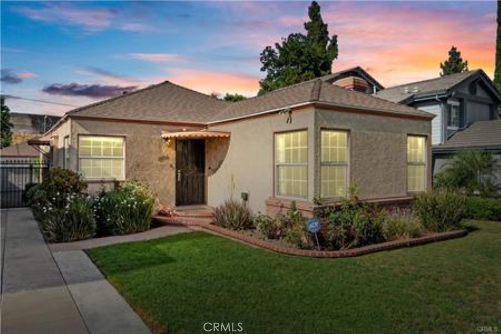15235 La Maida, Sherman Oaks, CA 91403 — photo 1