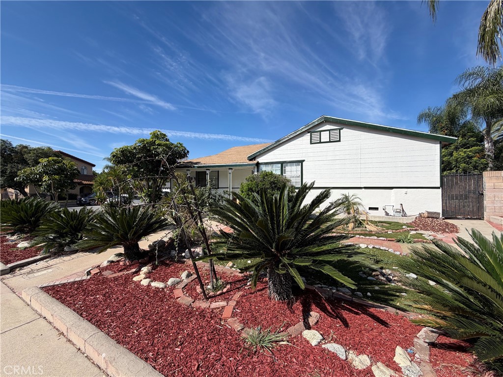 479 Carleton Avenue, Claremont, CA 91711 — photo 1