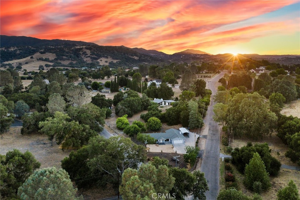14740 Morningside Road, Atascadero, CA 93422 — photo 1