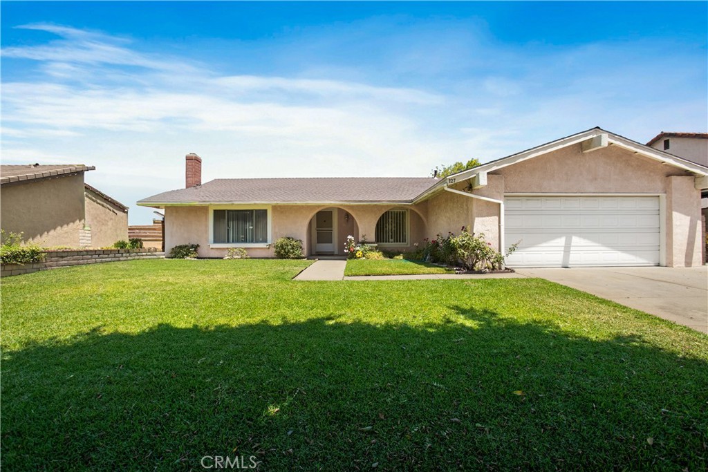 127 E Juanita, Glendora, CA 91740 — photo 1