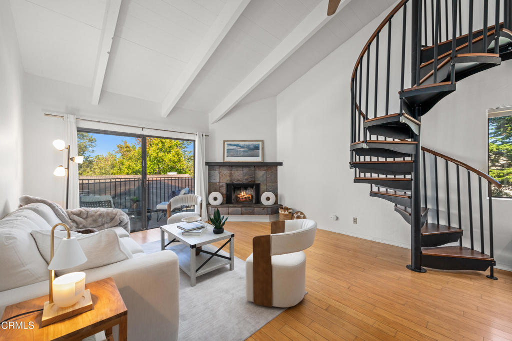 976 Miramonte Drive 4, Santa Barbara, CA 93109 — photo 1