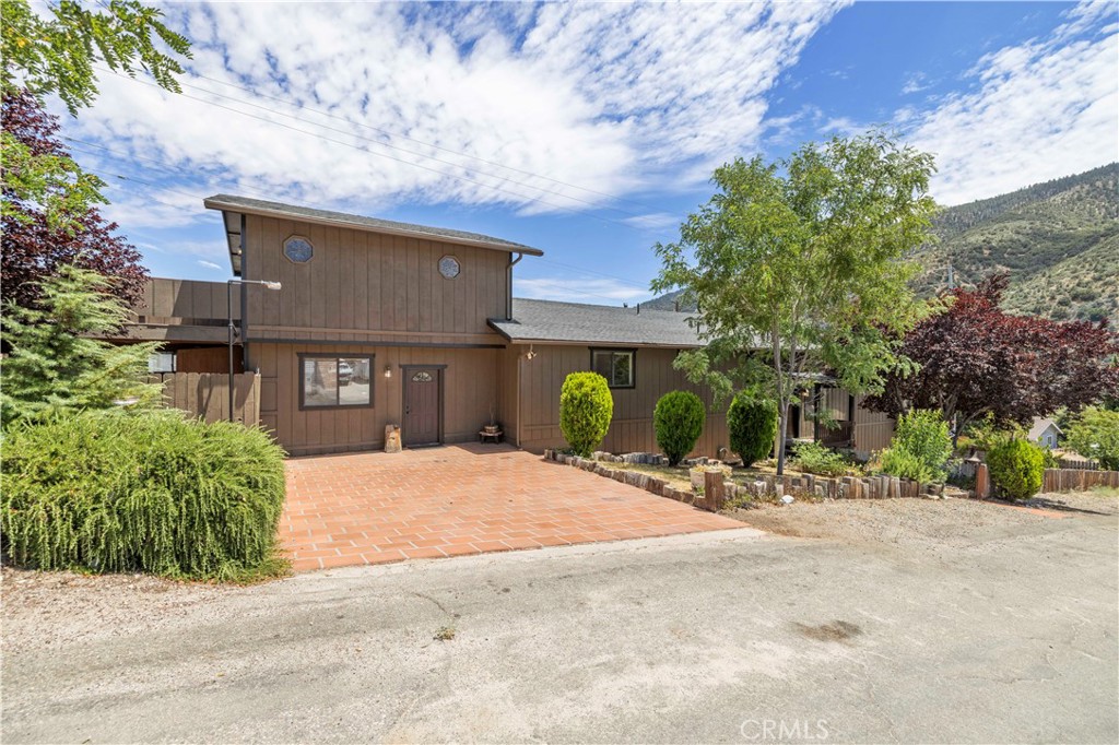 4537 Mt Pinos Way, Frazier Park, CA 93225 — photo 1